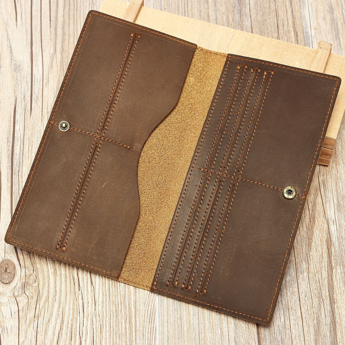 Portofel compact damă piele naturala Crazy Horse, Clas C, Coffee
