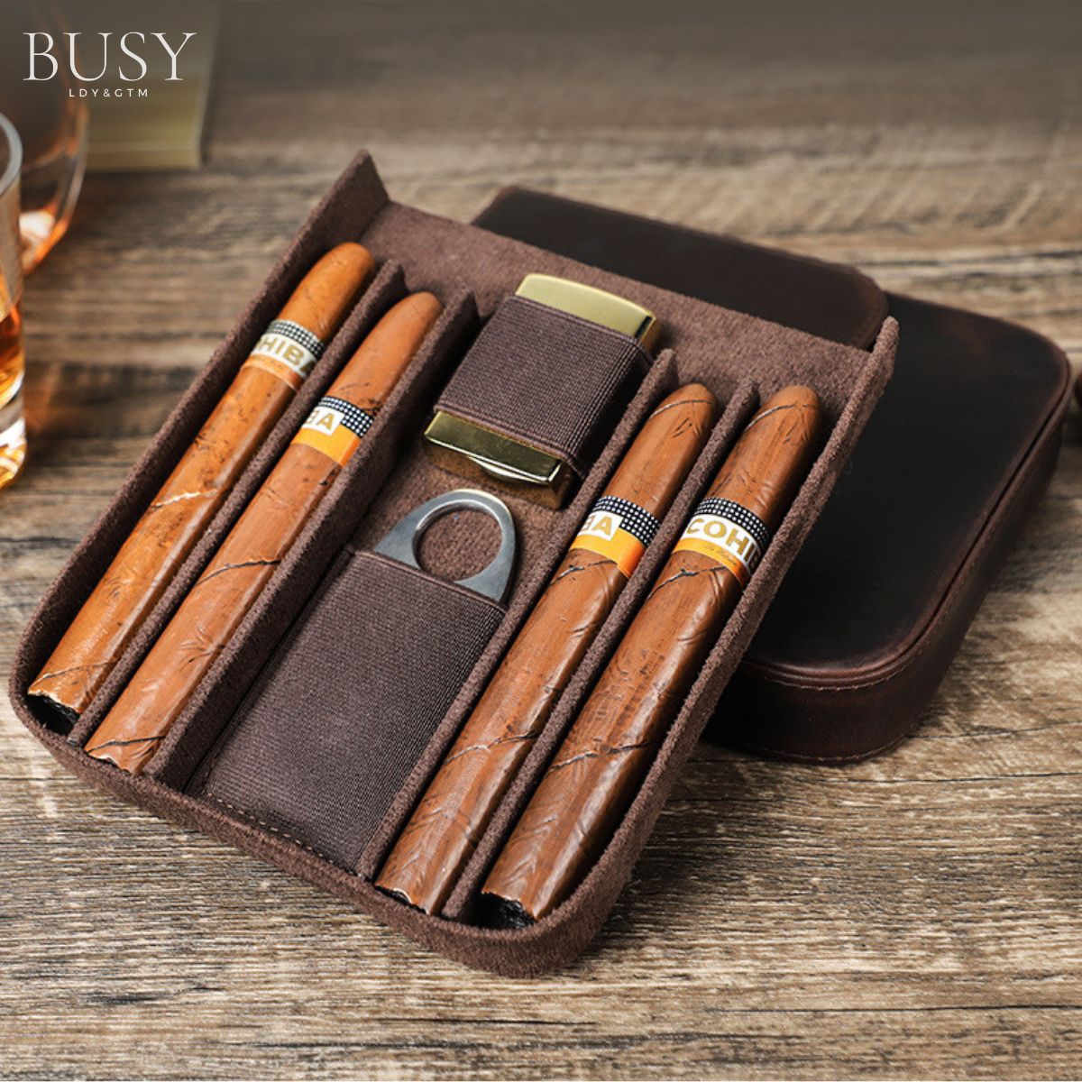 Cutie pentru trabucuri si accesorii, din piele naturala Crazy Horse, BUSY LDY & GTM®  Character - coffee
