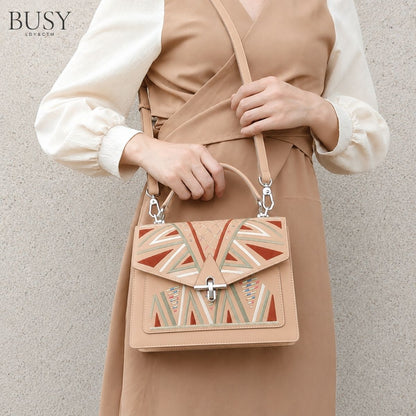 Geantă din piele naturală brodată multicolor, BUSY Lady & Gentleman® Ana – Beige