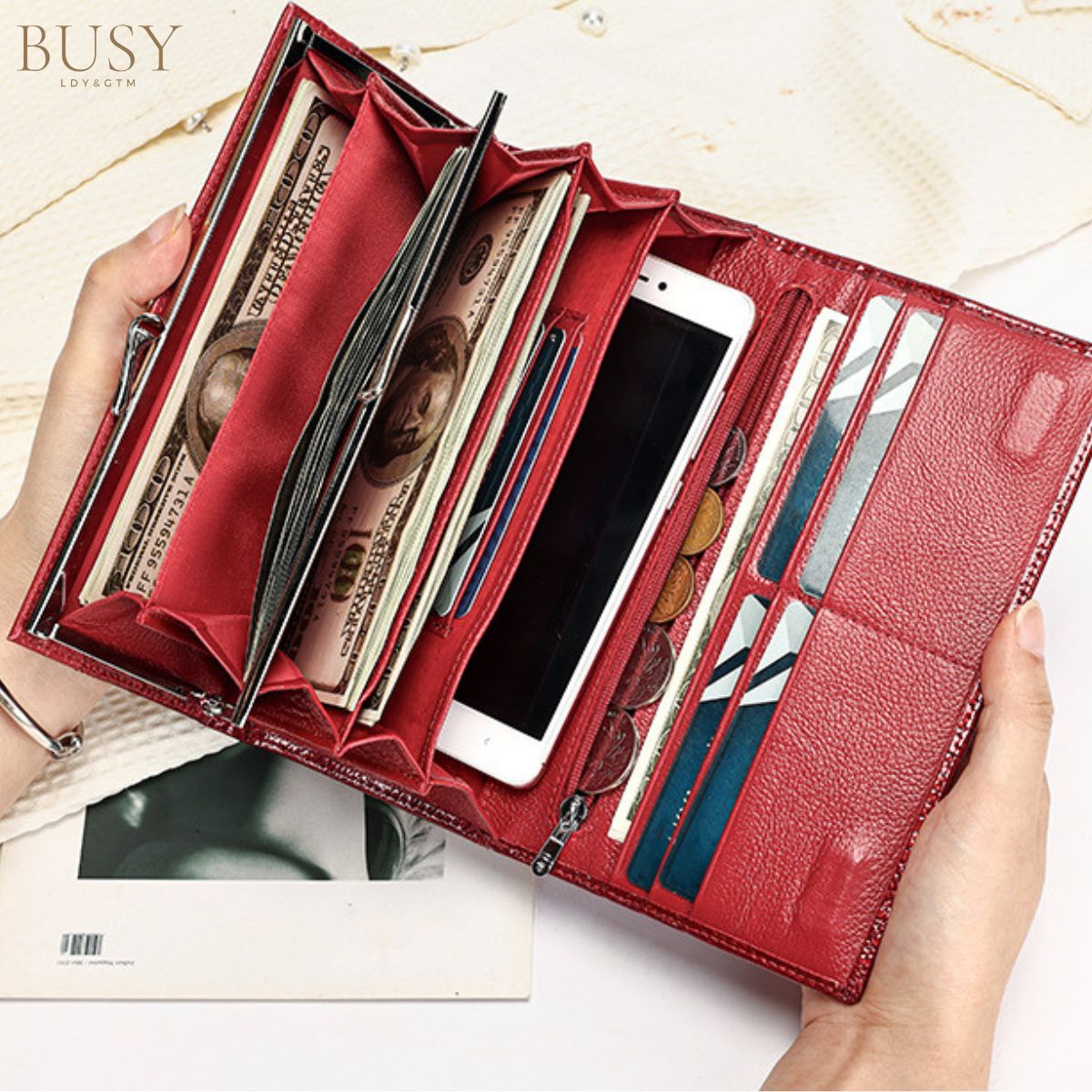 Portofel damă Ruby, piele naturală lăcuită, multe sloturi, inchidere magnetica, BUSY LDY & GTM®, red wine